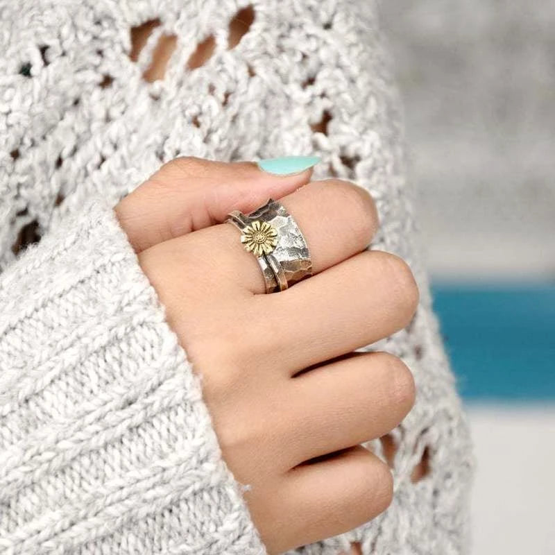 Anillo de Flor de Girasol en Plata 925