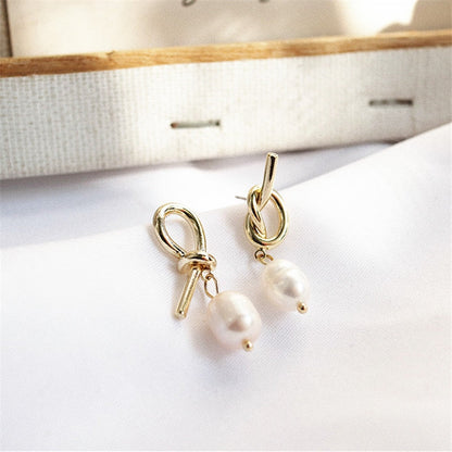 Pendientes Lacito de Perla en Oro