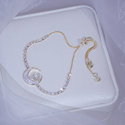 Brazalete de Luna en Circonita y Oro
