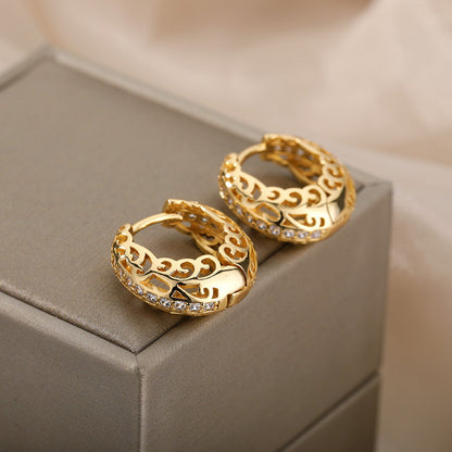 Aretes Minimalistas Mandala en Oro