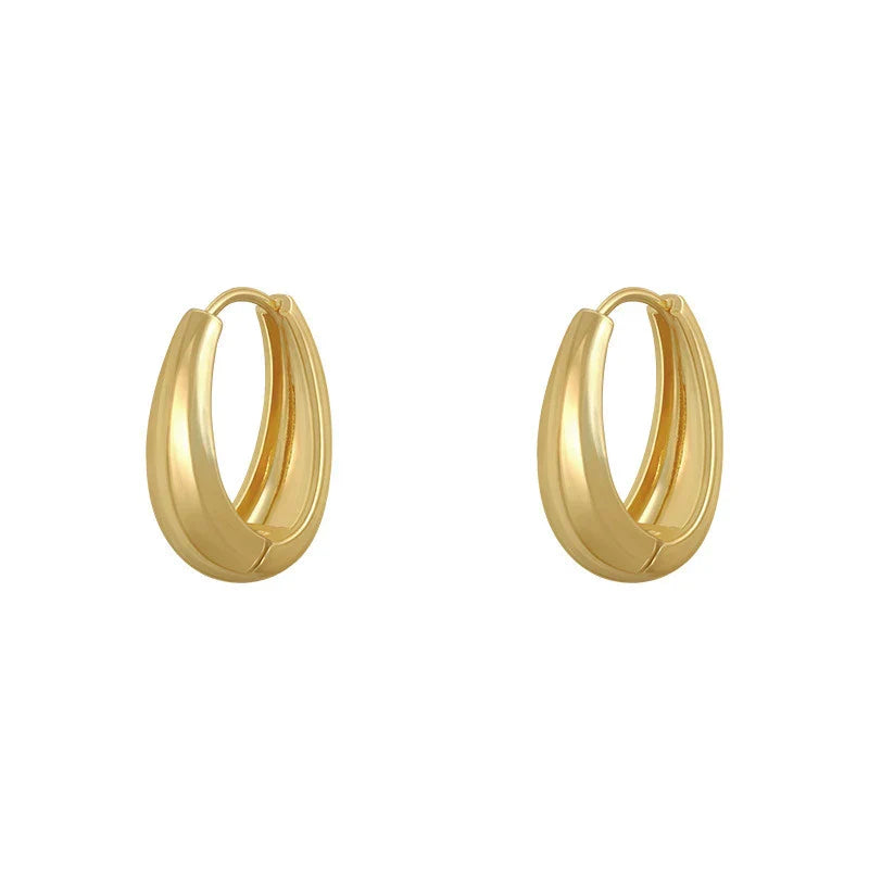 Aretes Minimalistas Lisos de Oro
