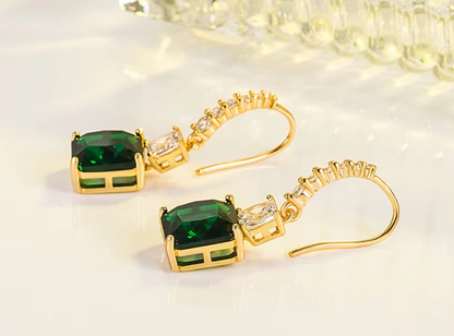 Aretes Gota de Esmeralda en Oro