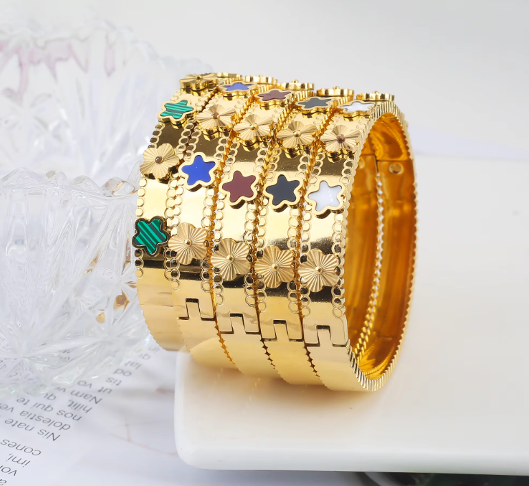 Brazalete de Flores en Oro 18k - Primera Calidad
