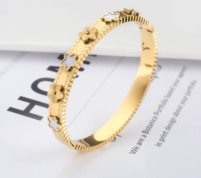 Brazalete de Flores en Oro 18k - Primera Calidad