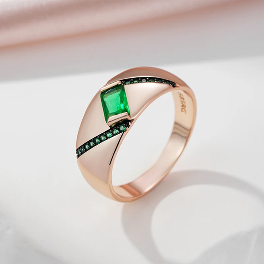 Anillo Elegante Cristal Verde Luminoso