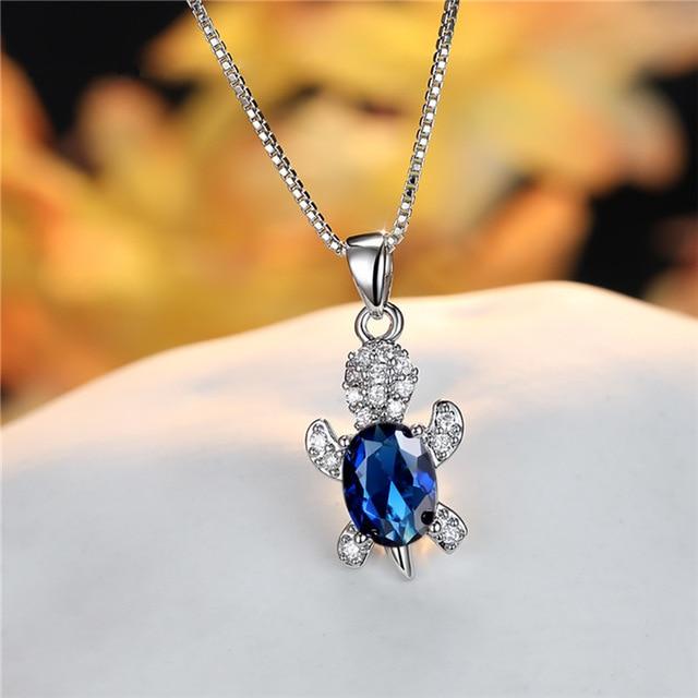Colgante de Tortuga en Zirconio Ovalado y Plata